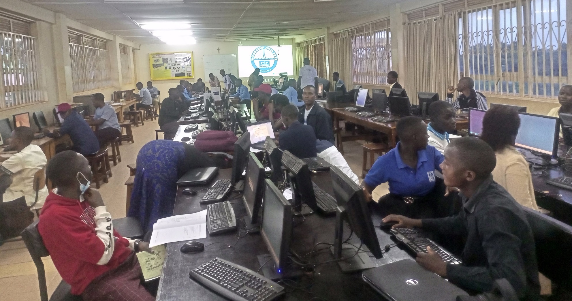 WordCamp Jinja 2022 attendees in the Computer Lab at Jinja College on 2nd Sept 2022